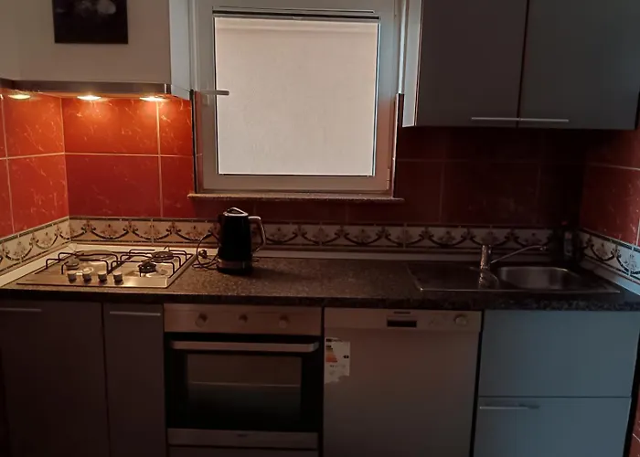 アパート In With Terrace, Air Conditioning, Wi-fi, Dishwasher ビオグラード・ナ・モル